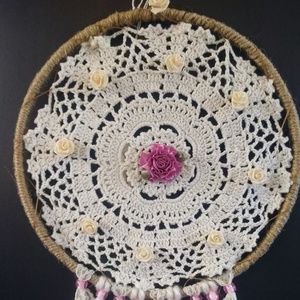 Doily Dreamcatcher-Rose